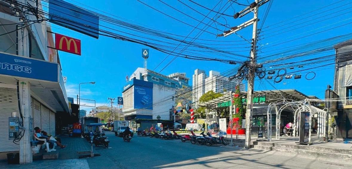 Studio Apartment Diana Estate Condominium Pattaya Exterior photo